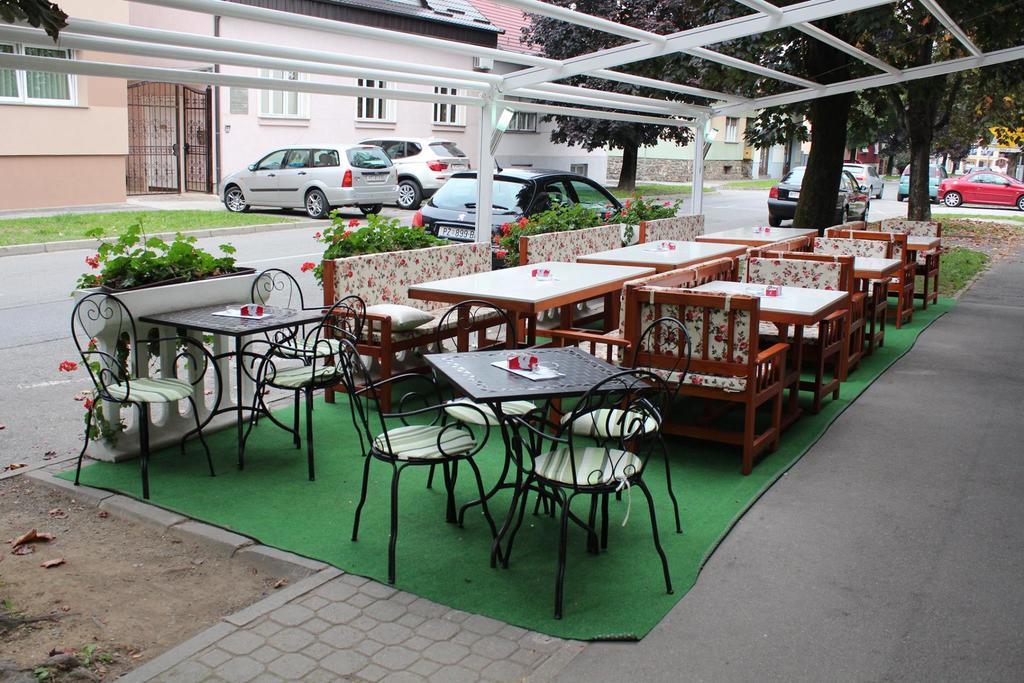Bed & Breakfast Vila Stanišić Pozega Exterior foto